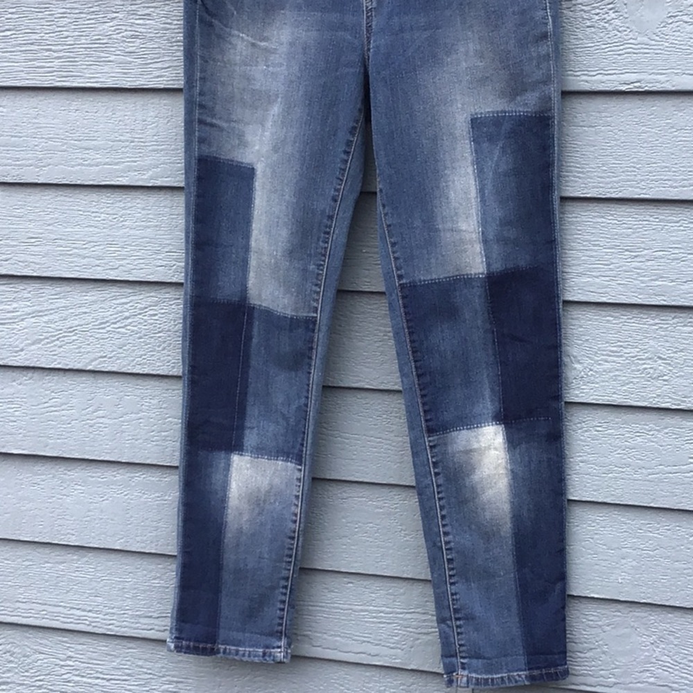 Dressbarn High Rise Patchwork Jeans - Picture 2 of 11
